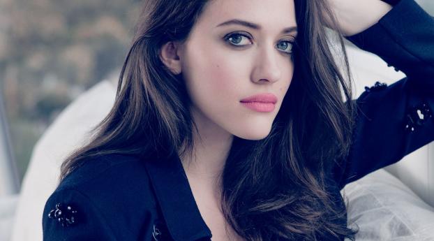 Cute Kat Dennings in Black and White Wallpaper 960x480 Resolution