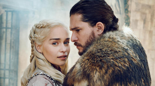 Daenerys Targaryen  and Jon Snow GOT 8 Wallpaper 1080x2460 Resolution