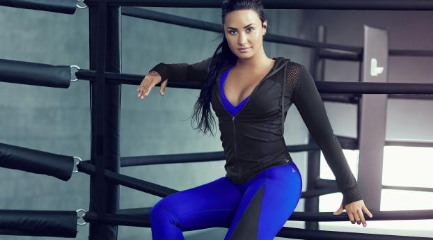 Demi Lovato Singer Fitness Photoshoot Wallpaper 1024x1024 Resolution