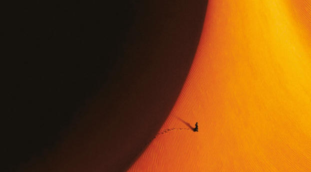 Dune HD Movie Poster Wallpaper 1125x2436 Resolution