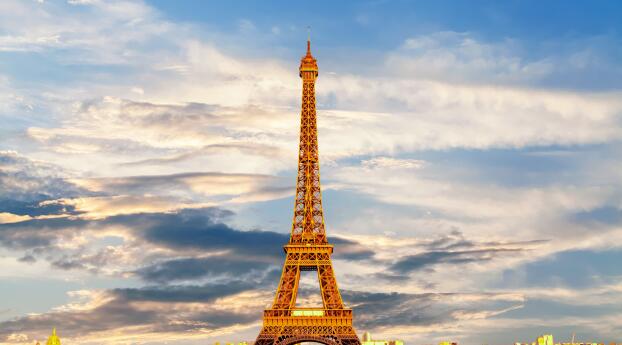 Eiffel Tower 4k Photography 2022 Wallpaper
