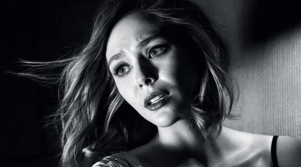 Elizabeth Olsen Beautiful Monochrome Wallpaper 1024x1024 Resolution