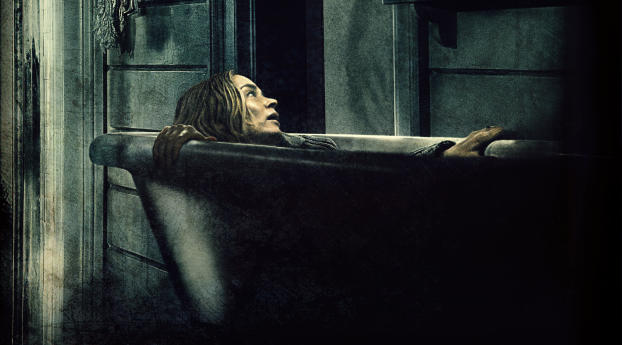 Emily Blunt A Quiet Place Movie Wallpaper 1644x384 Resolution