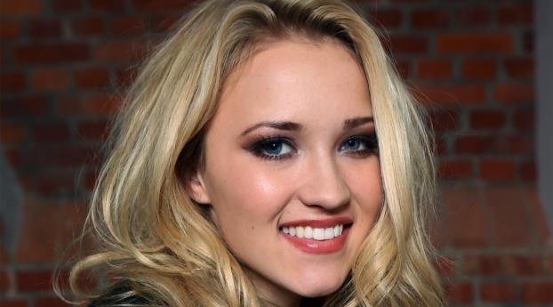 emily osment, actress, smile Wallpaper 480x854 Resolution