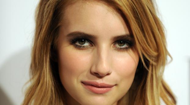 Emma Roberts Close Up Pictures Wallpaper 1440x3040 Resolution