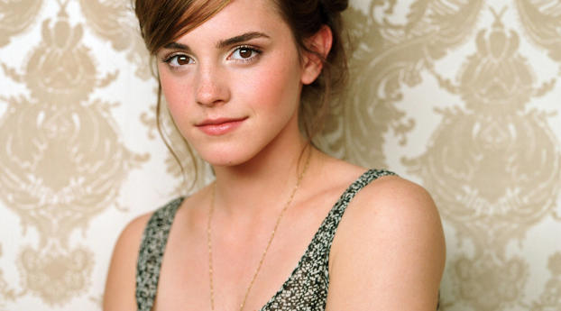 Emma Watson Hot Cleavage Wallpaper 1920x1080 Resolution