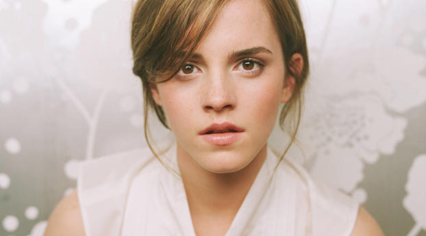 Emma Watson Hot White Look Wallpaper 1280x2120 Resolution