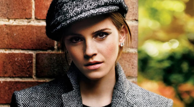 Emma Watson Latest In Cap  Wallpaper 1080x2040 Resolution
