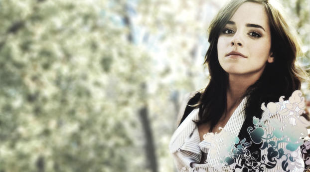 Emma Watson Long Hair Pic Wallpaper 1440x2561 Resolution