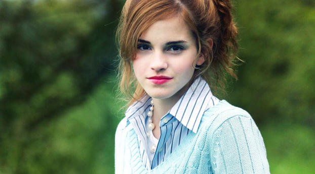 Emma Watson RED LIP IMAGES Wallpaper 5120x2879 Resolution