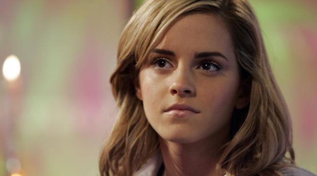Emma Watson Sad Images Wallpaper 1280x700 Resolution