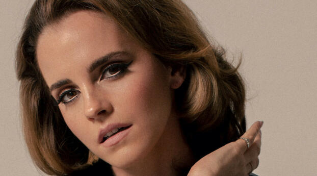 Emma Watson Vogue 2022 Wallpaper 840x1160 Resolution