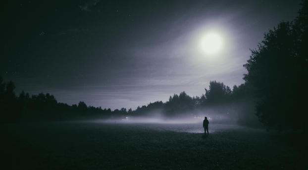 Foggy night Moon Wallpaper 1440x900 Resolution