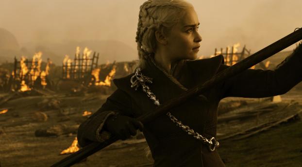Game Of Thrones Season 7 Emilia Clarke As Daenerys Targaryen Wallpaper 480x960 Resolution