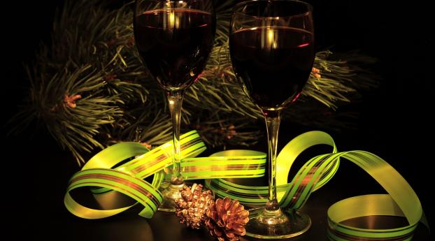 goblets, wine, branch Wallpaper
