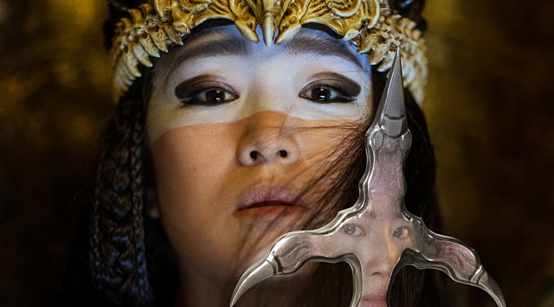 Gong Li as Xian Lang in Mulan Wallpaper 1080x2340 Resolution