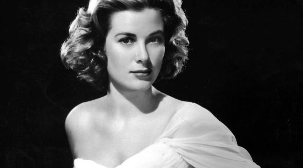 Grace Kelly Cleavage Images Wallpaper 2048x1152 Resolution