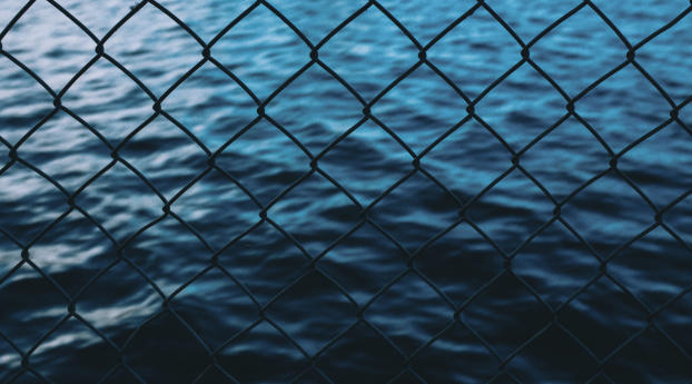 grid, fence, sea Wallpaper 5120x2880 Resolution