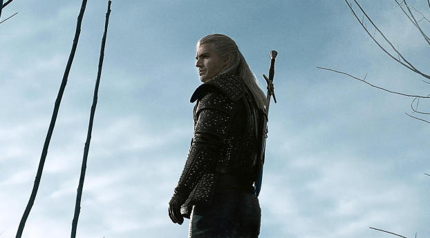 Henry Cavill as Geralt de Rivia In The Witcher Wallpaper 1080x2340 Resolution