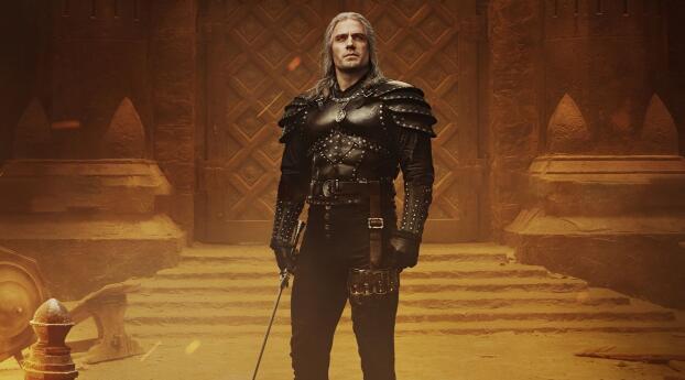 Henry Cavill HD The Witcher Wallpaper 320x568 Resolution