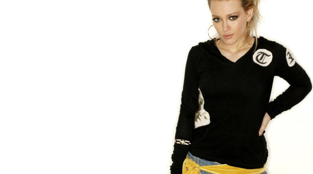 Hilary Duff New Hair Cut Pic Wallpaper 240x320 Resolution