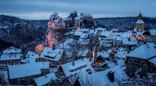 Hohnstein City Germany In Winter Snow Wallpaper