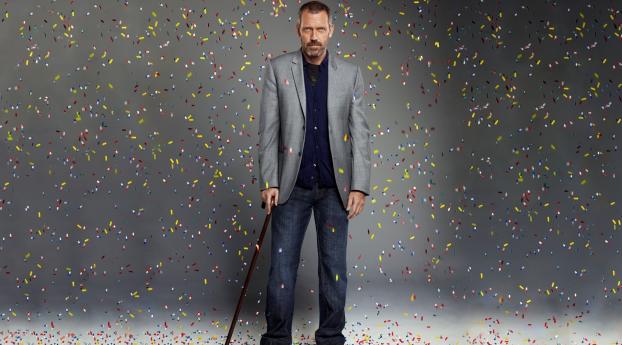 Hugh Laurie In Suit Images Wallpaper 2560x1080 Resolution