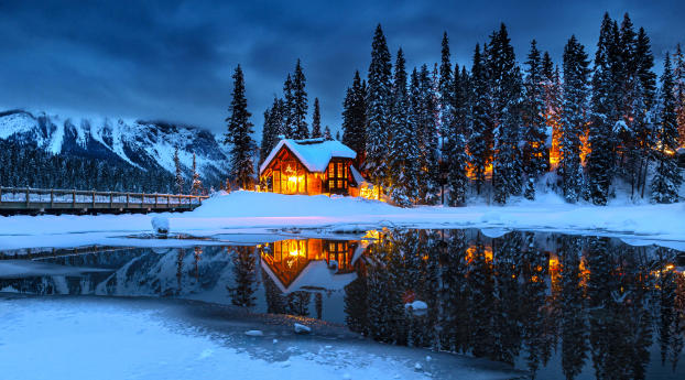 Hut House in Snowy Night Wallpaper 1080x2300 Resolution