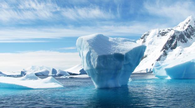 iceberg, antarctica, ice floe Wallpaper 320x240 Resolution