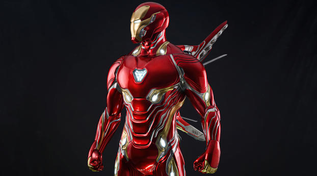 Iron Man Mechanical Suit Mark 42 Wallpaper 480x800 Resolution