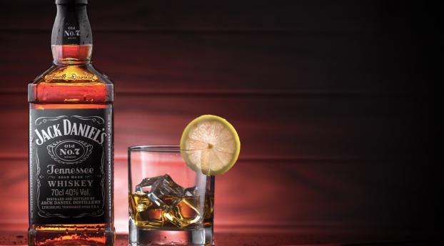 jack daniels, whiskey, glass Wallpaper 640x960 Resolution