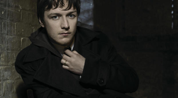 James Mcavoy Hd Images Wallpaper 1080x1620 Resolution