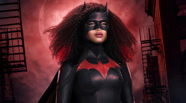 Javicia Leslie as Ryan Wilder Batwoman Wallpaper 1080x2040 Resolution