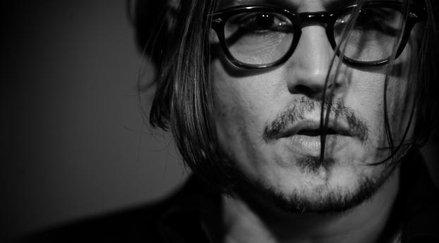 Johnny Depp Latest Images Wallpaper 480x800 Resolution