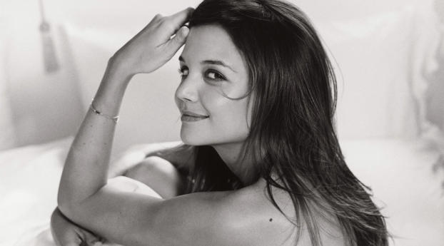 Katie Holmes Smile Images Wallpaper 1080x2280 Resolution