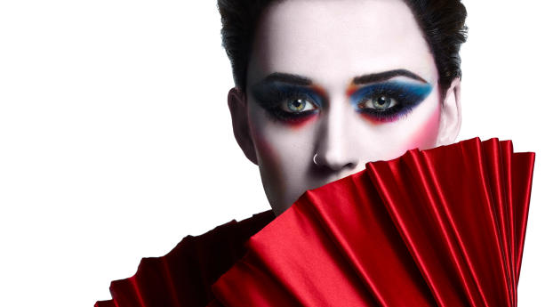  Katy Perry Full Makeup Wallpaper 1366x768 Resolution