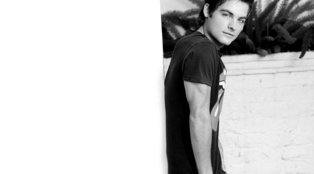 kevin zegers, brunette, young Wallpaper 320x240 Resolution