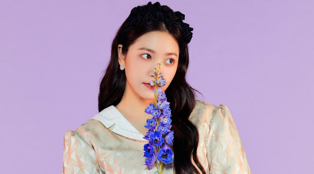 Kim Ye-rim Yeri Red Velvet 2020 Wallpaper 1440x2561 Resolution