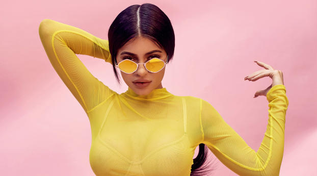 Kylie Jenner Quay Photoshoot Wallpaper 1440x2560 Resolution