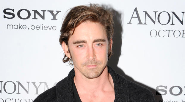 Lee Pace T-Shirt Pic Wallpaper 1280x2120 Resolution