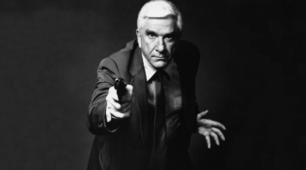 leslie nielsen, actor, tie Wallpaper 3840x2400 Resolution