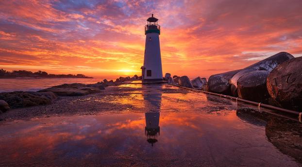 Lighthouse At Sunsrise Wallpaper 1080x1920 Resolution