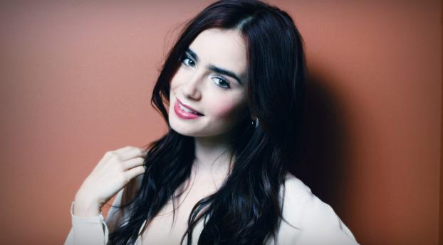 Lily Collins Hair Cut Images Wallpaper 480x640 Resolution