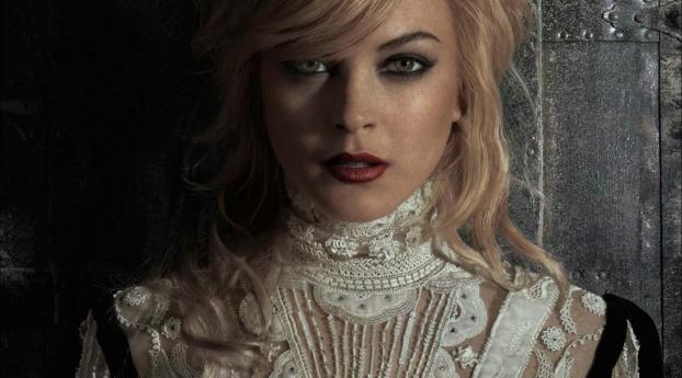 Lindsay Lohan Red Lip Images Wallpaper 960x544 Resolution