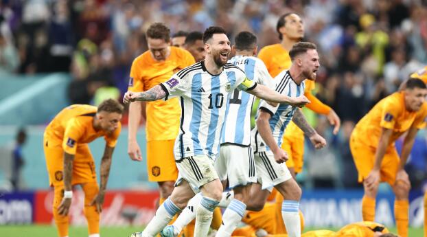 Lionel Messi Celebration FIFA World Cup 2022 Wallpaper 1920x2160 Resolution