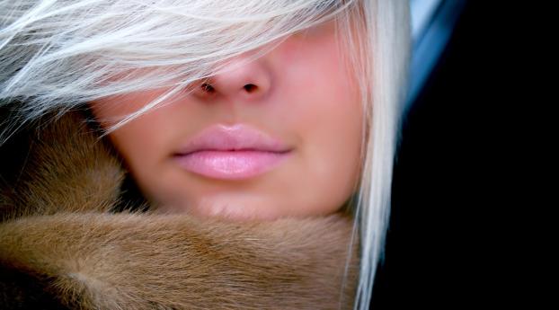lips, blonde, face Wallpaper 1366x768 Resolution