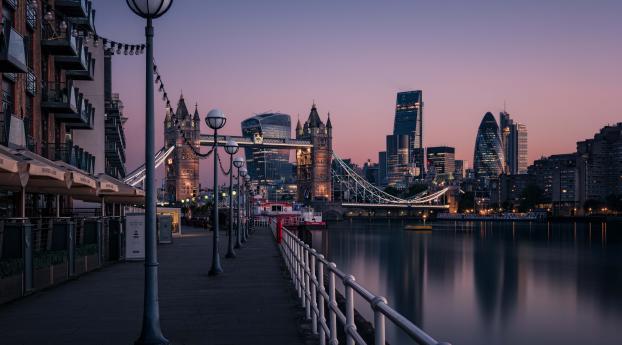 London England Tower Bridge Thames River Cityscape Urban Wallpaper 1080x2280 Resolution