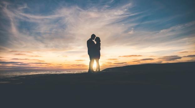 Love Couple Sunset Wallpaper 1440x2880 Resolution