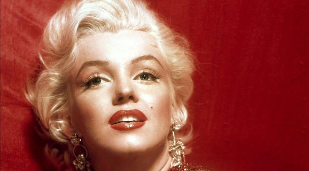 Marilyn Monroe Hot Eye Pic Wallpaper 1440x2960 Resolution