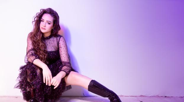 Mary Mouser Actress Wallpaper 1080x2282 Resolution